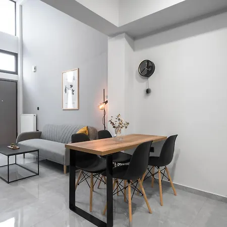 Railway Lofts Apartment Thessaloniki Exterior photo